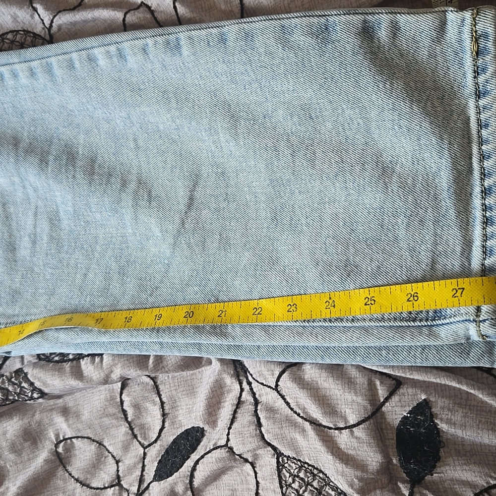 Seven7 Light Blue Denim Jeans - Picture 4 of 6